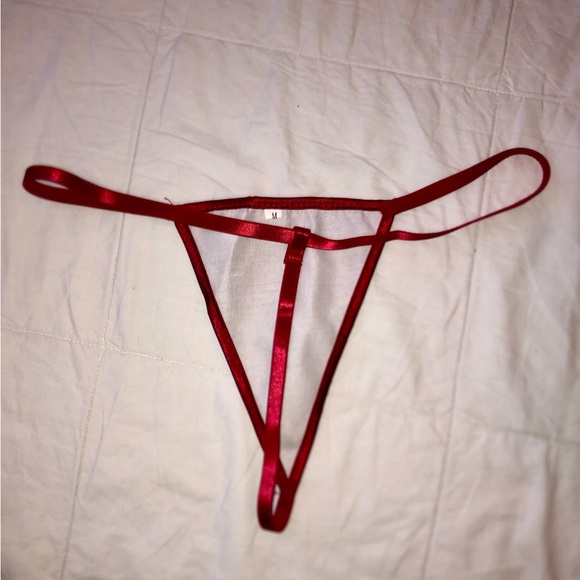 Deep red halter corset - Picture 6 of 8